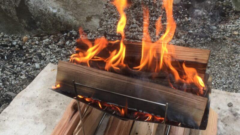 道志の森キャンプ場で使った焚き火台：なんちゃってピコグリル