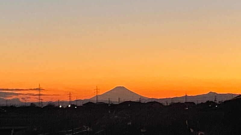 誠農社キャンプ場から見えた夕焼けと富士山