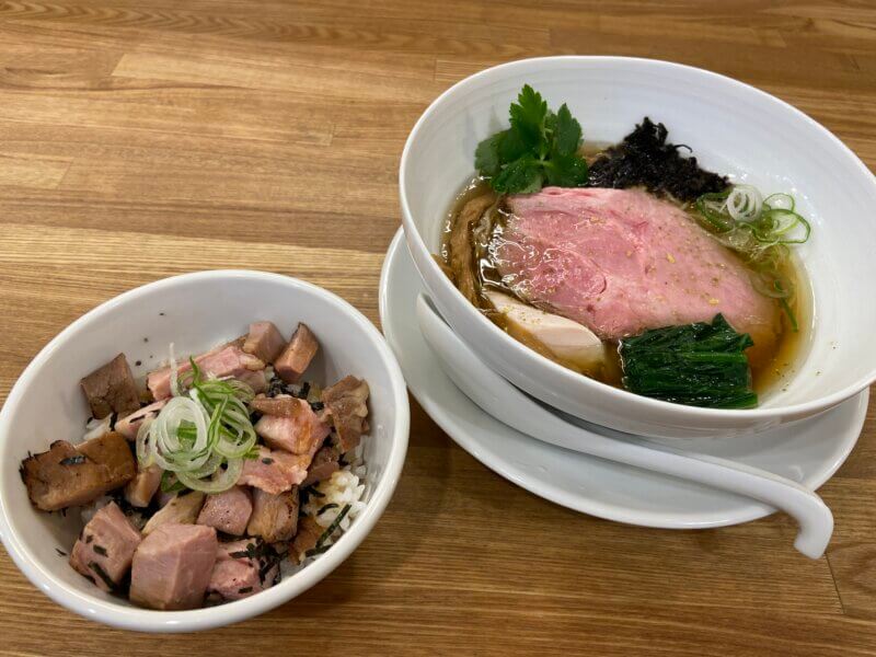 ラーメン屋「きなり」のラーメン